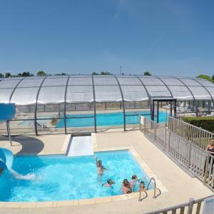 piscine-espace-aquatique-camping-Etennemare