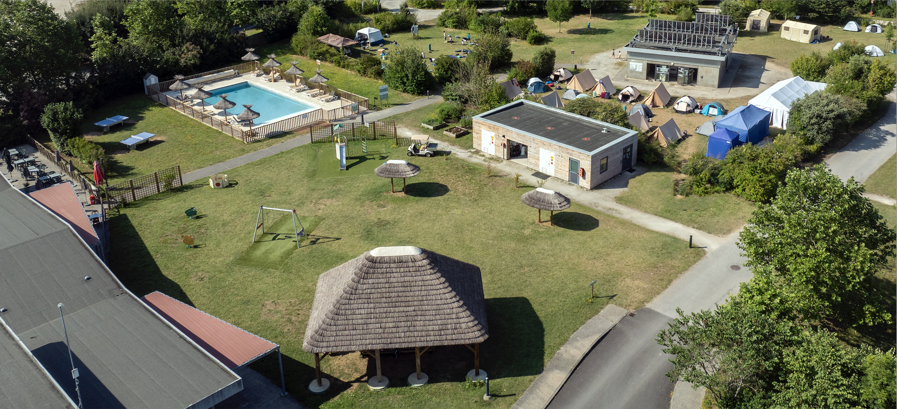 Piscine au camping Angouleme Seasonova
