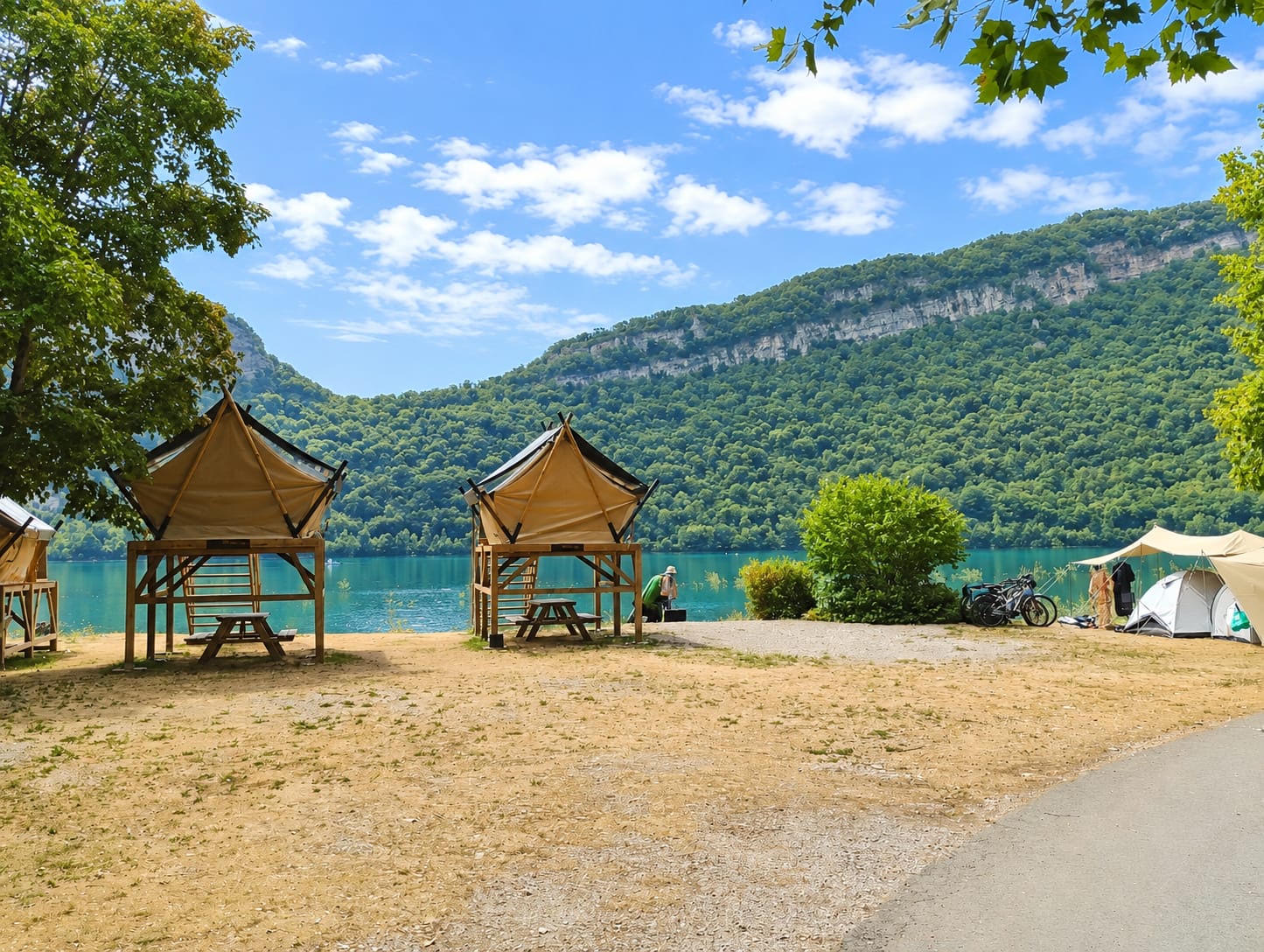 Sous le moulin bivouac